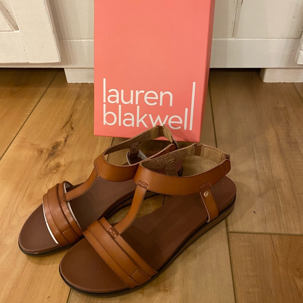 Size 7 Brown Leather Sandals Shoes, Lauren Blackwell, NWTags!!